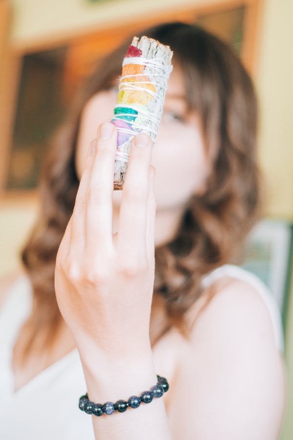 Équilibrez vos énergies avec le bracelet 7 chakras